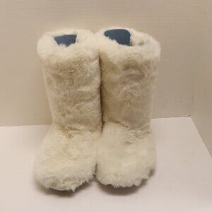 Lauren Conrad Fuzzy White Women's Boot Slippers Size 8.5 Rubber Soles Fuzzy